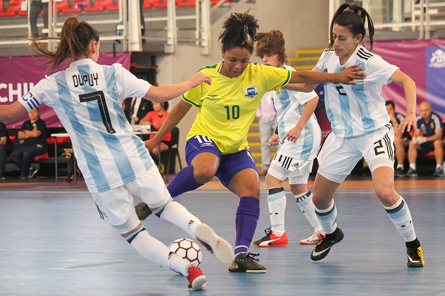 Emociones en la cuarta fecha del Sudamericano Sub 20 Femenino de Futsal - Chile 2018