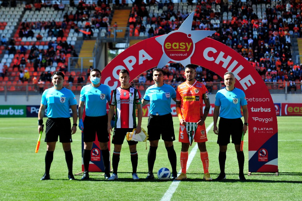 Click las fotos de los duelos de ida de la Tercera Fase de la Copa Chile Easy 