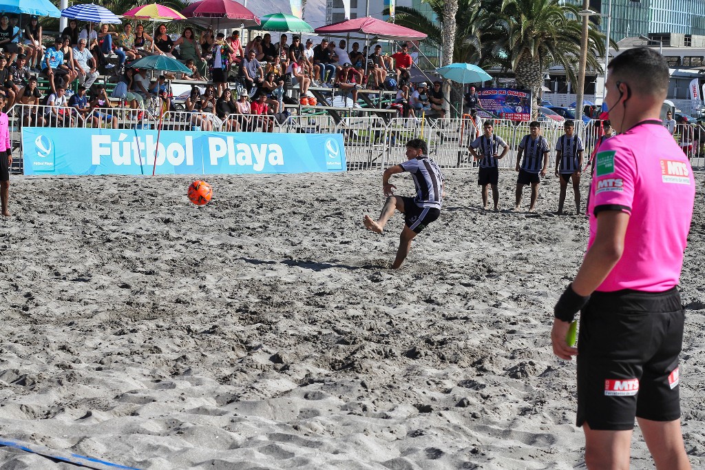Asi se vivió la 5° y última jornada de la fase regular del Campeonato Fútbol Playa
