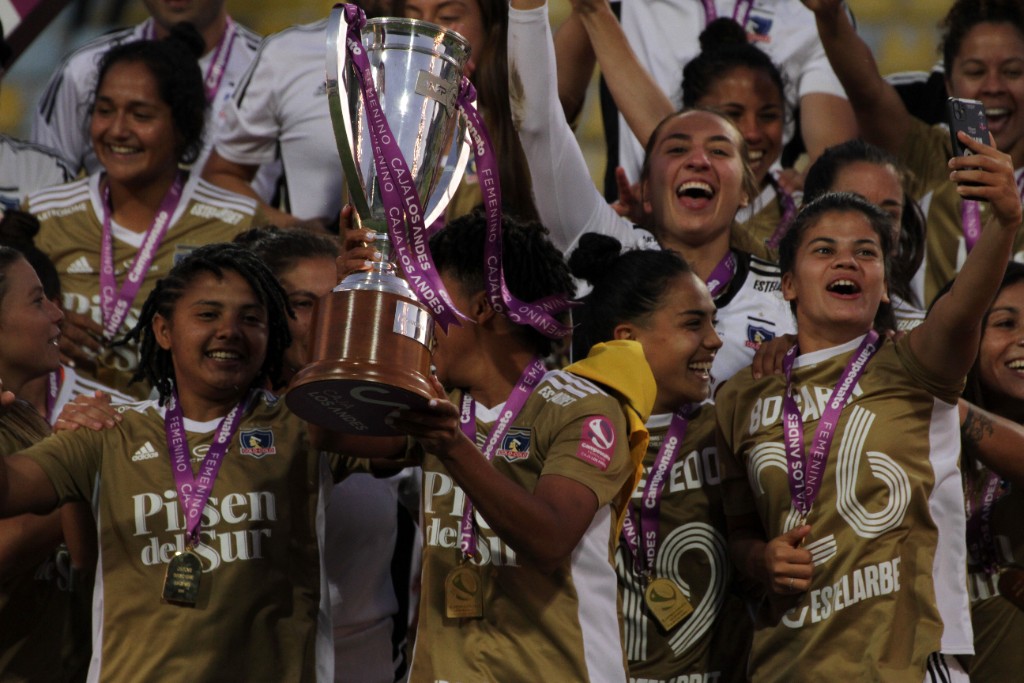 Las postales del título de Colo Colo en el Campeonato Femenino Caja Los Andes 2022