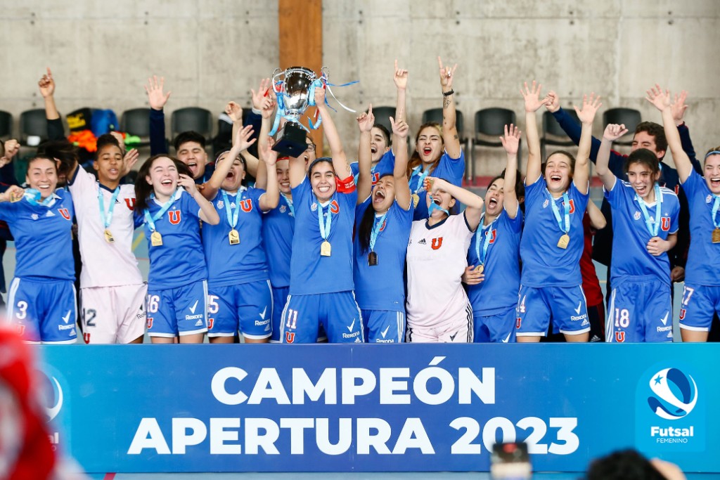 Repasa las fotos del título de Universidad de Chile en el Campeonato Futsal Femenino