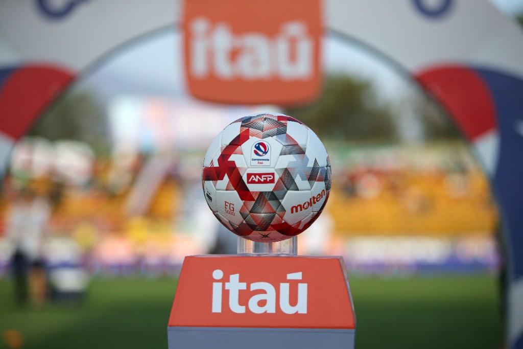 Las mejores fotos de la Fecha 1 del Campeonato Itaú 