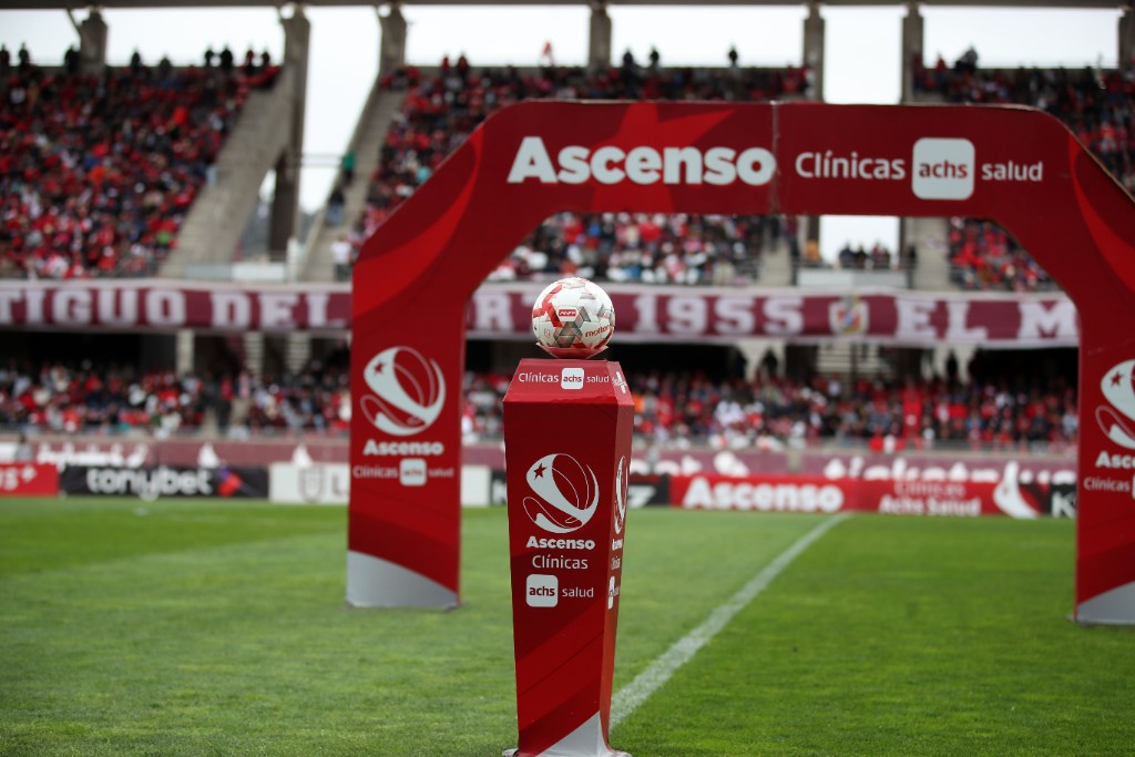 Las mejores fotos de la fecha 27° del Ascenso Clínicas Achs Salud 