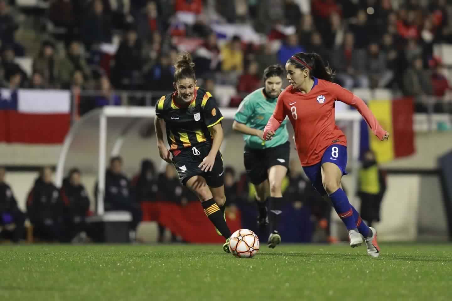 La Roja Femenina cierra su expedición  europea con un empate sin goles ante la Selección Catalana