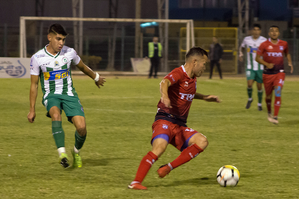 Vallenar rescató un empate ante San Marcos que sigue firme en el liderato