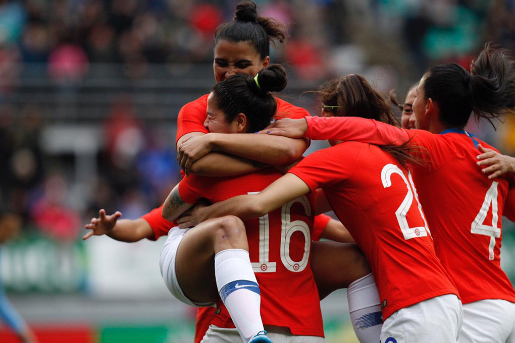 La Roja Femenina goleó a Uruguay y desató la fiesta en Temuco