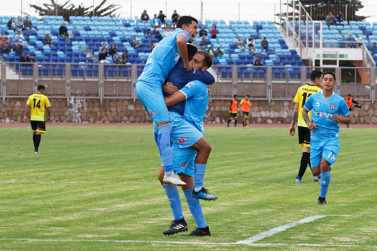 San Marcos de Arica tiene nuevo técnico en su retorno a la Primera B