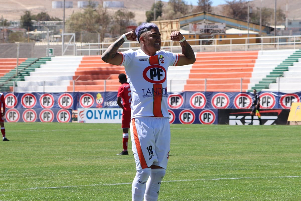 Cobresal volvió al triunfo con goleada frente a Curicó Unido