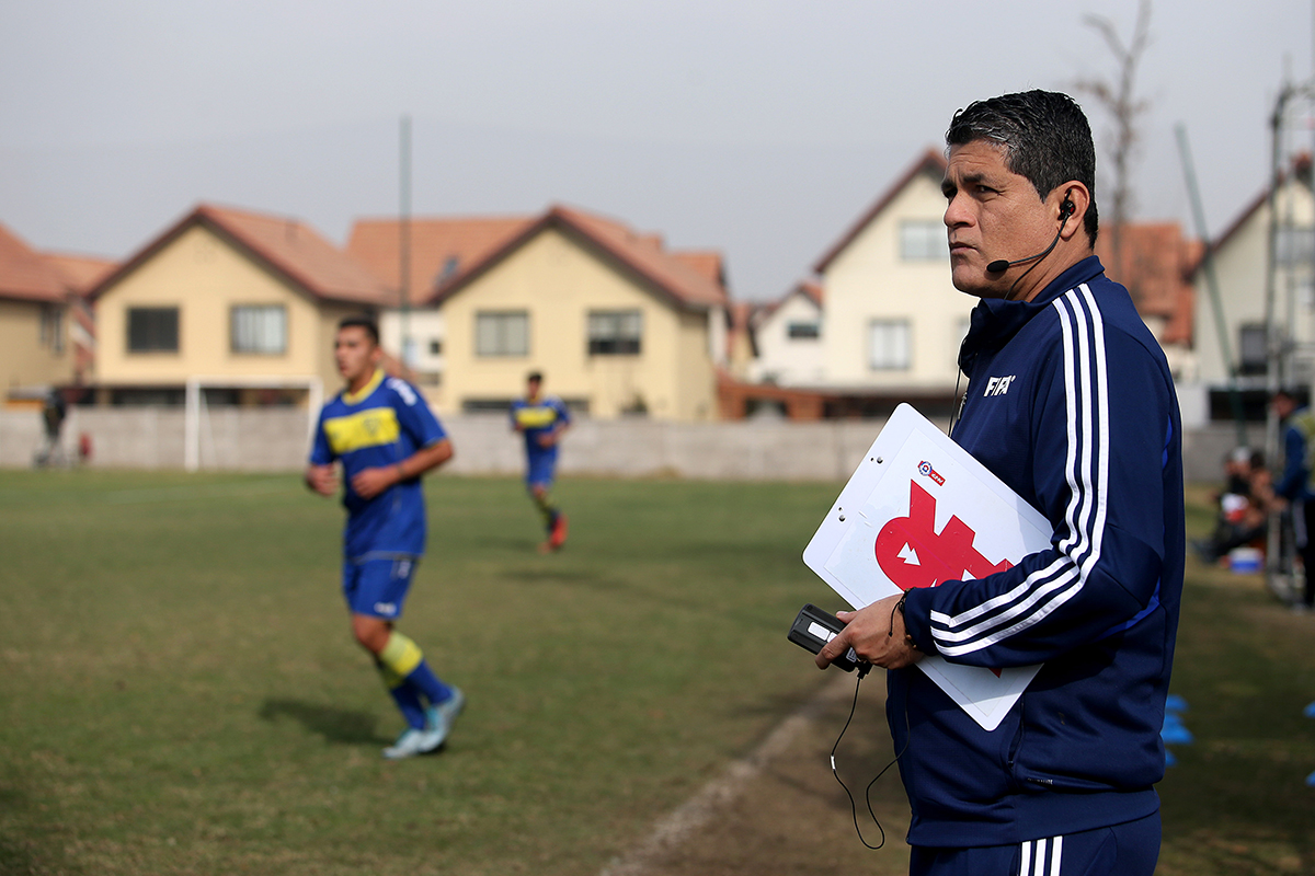 Óscar Julián Ruiz: El arbitraje chileno debe defender el sitial que merecidamente se ha ganado