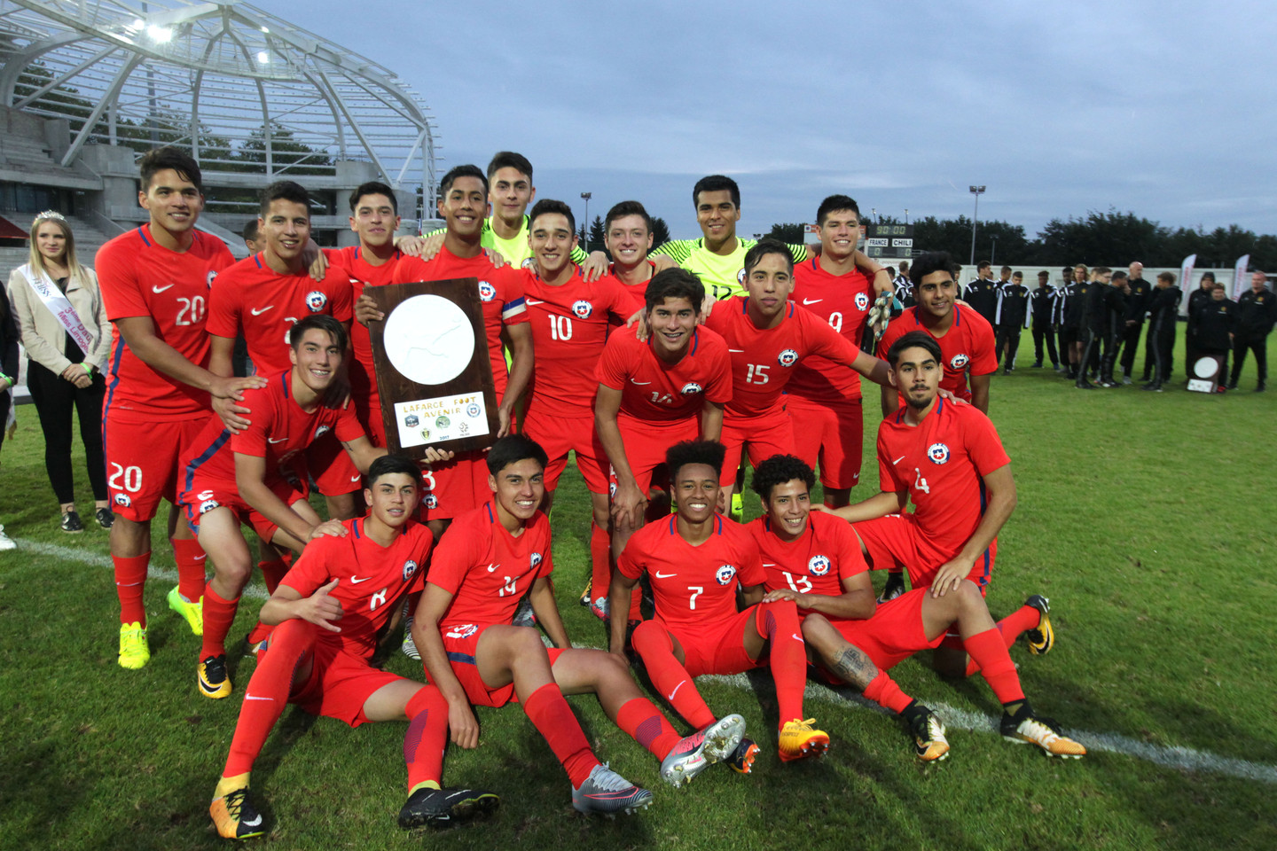 LA PRENSA  Diario - Fútbol Femenino / Uruguay empató con Chile en Sub 17