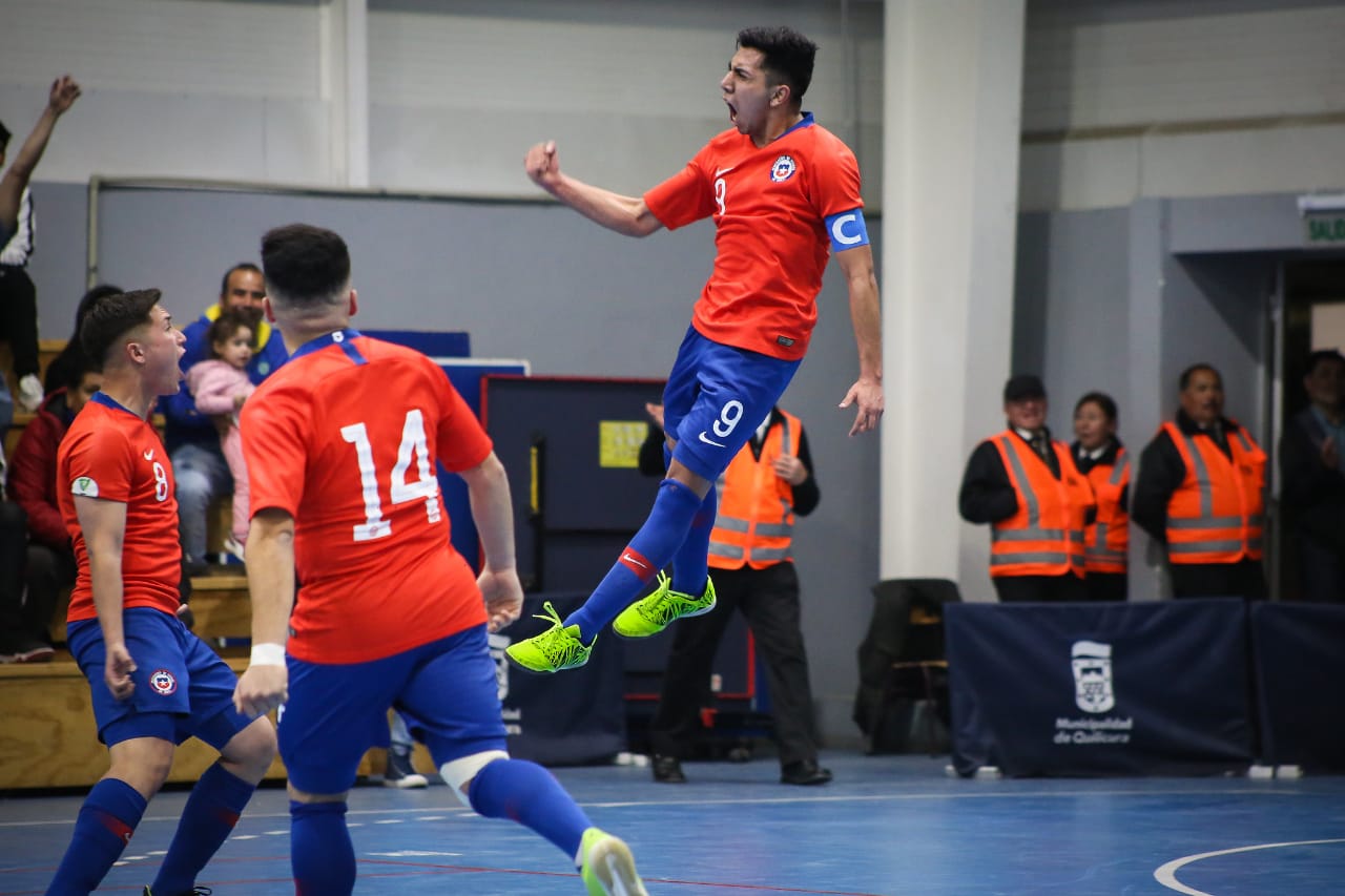 La Roja Futsal celebró frente a Argentina en Quilicura