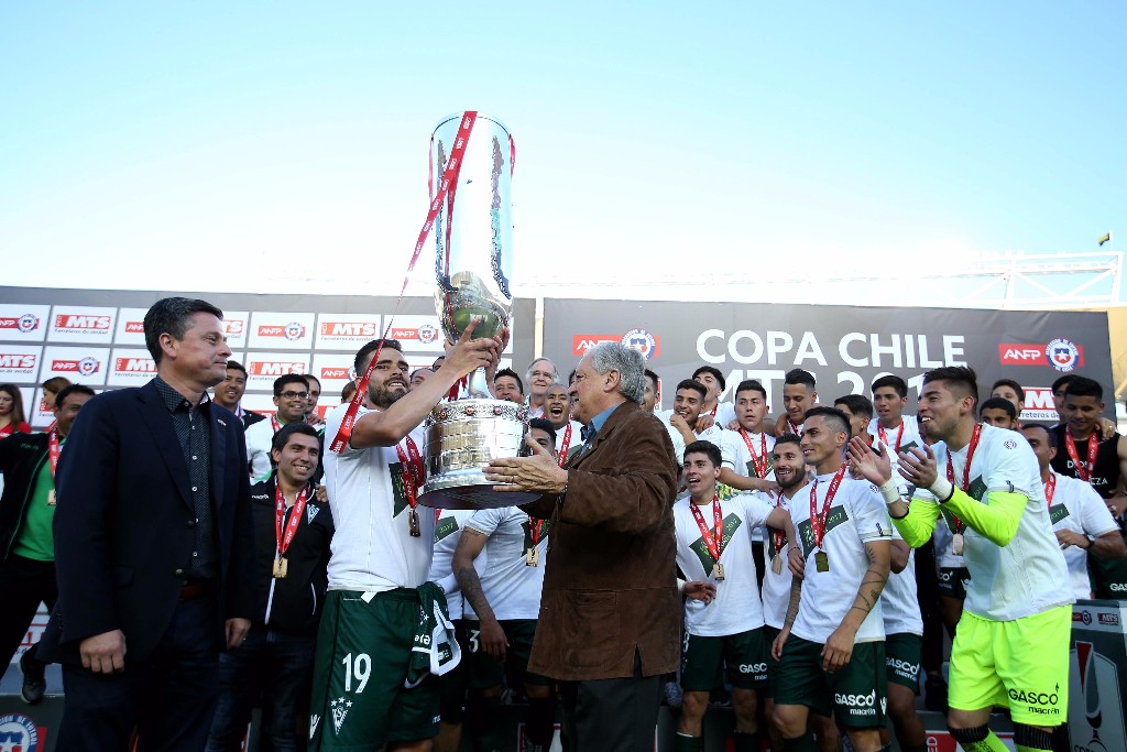 Santiago Wanderers derrotó a la "U" y es el nuevo campeón ...